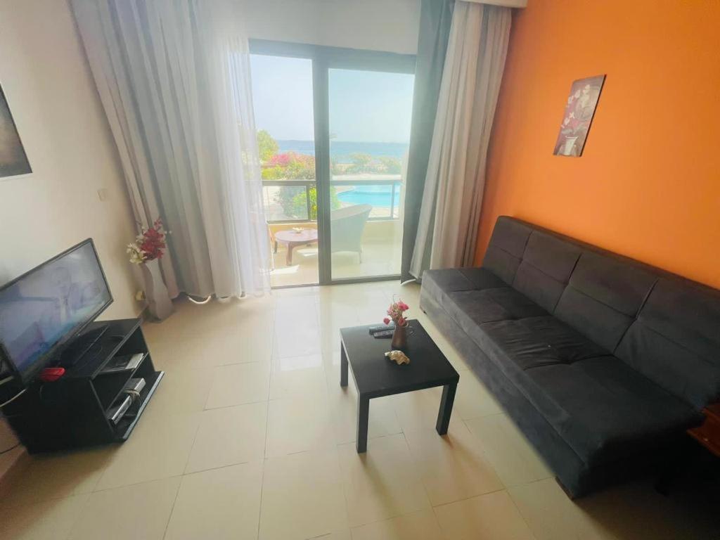 Apartament Navy 107 *
